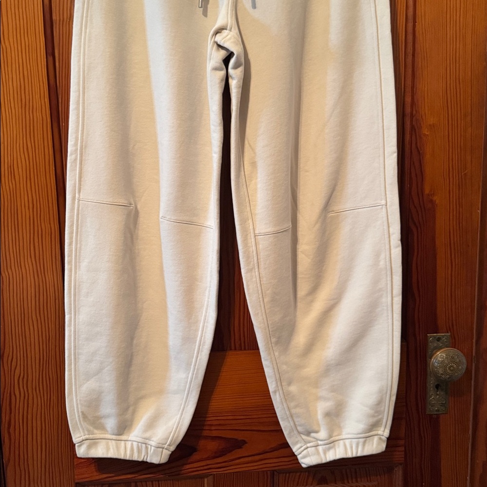 lululemon White Opal Joggers Size 6 - Picture 7 of 16